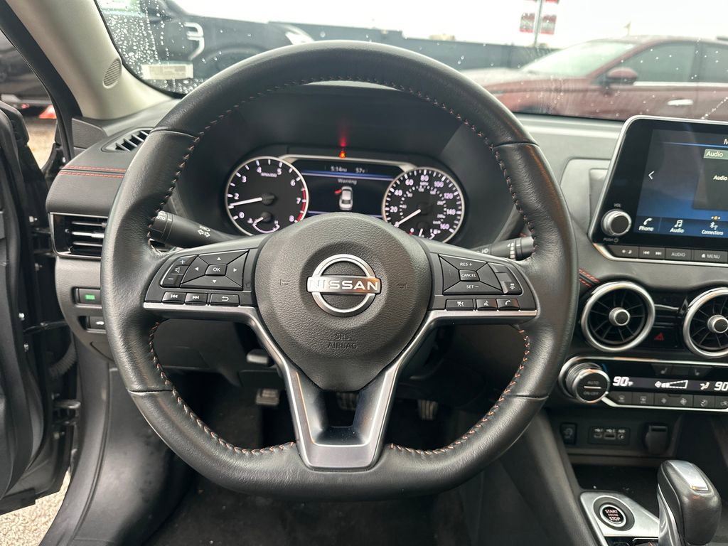 Used 2024 Nissan Sentra SR FWD image 18