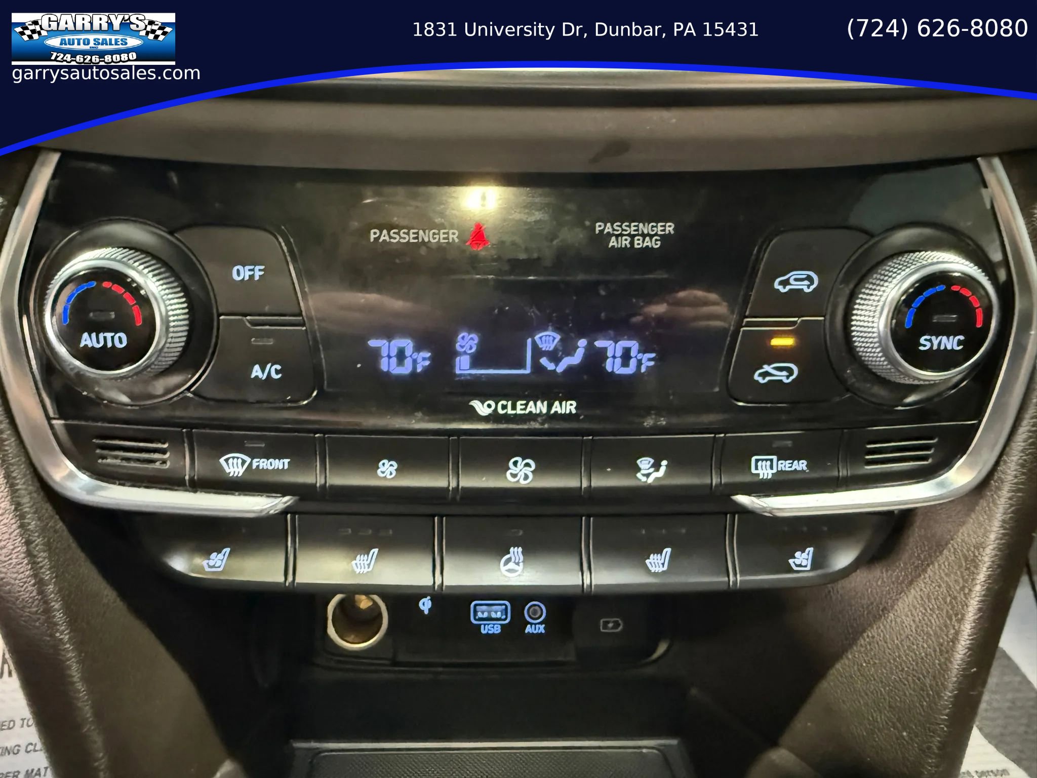 Used 2019 Hyundai Santa Fe Limited w/ Cargo Package image 20