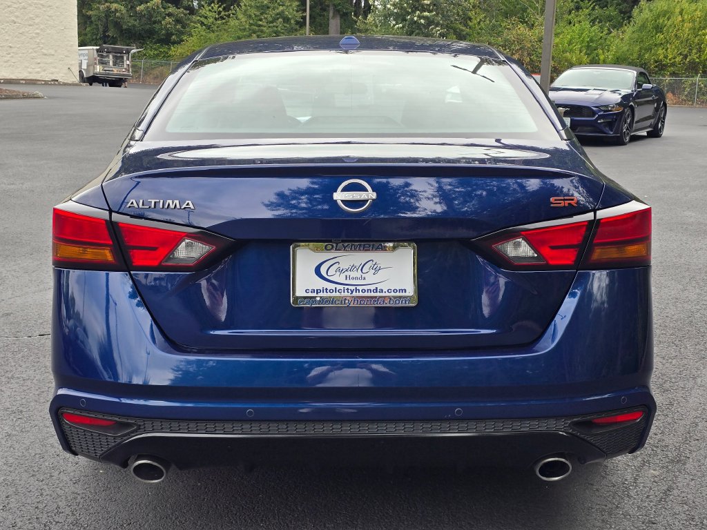 Used 2024 Nissan Altima 2.5 SR FWD image 26
