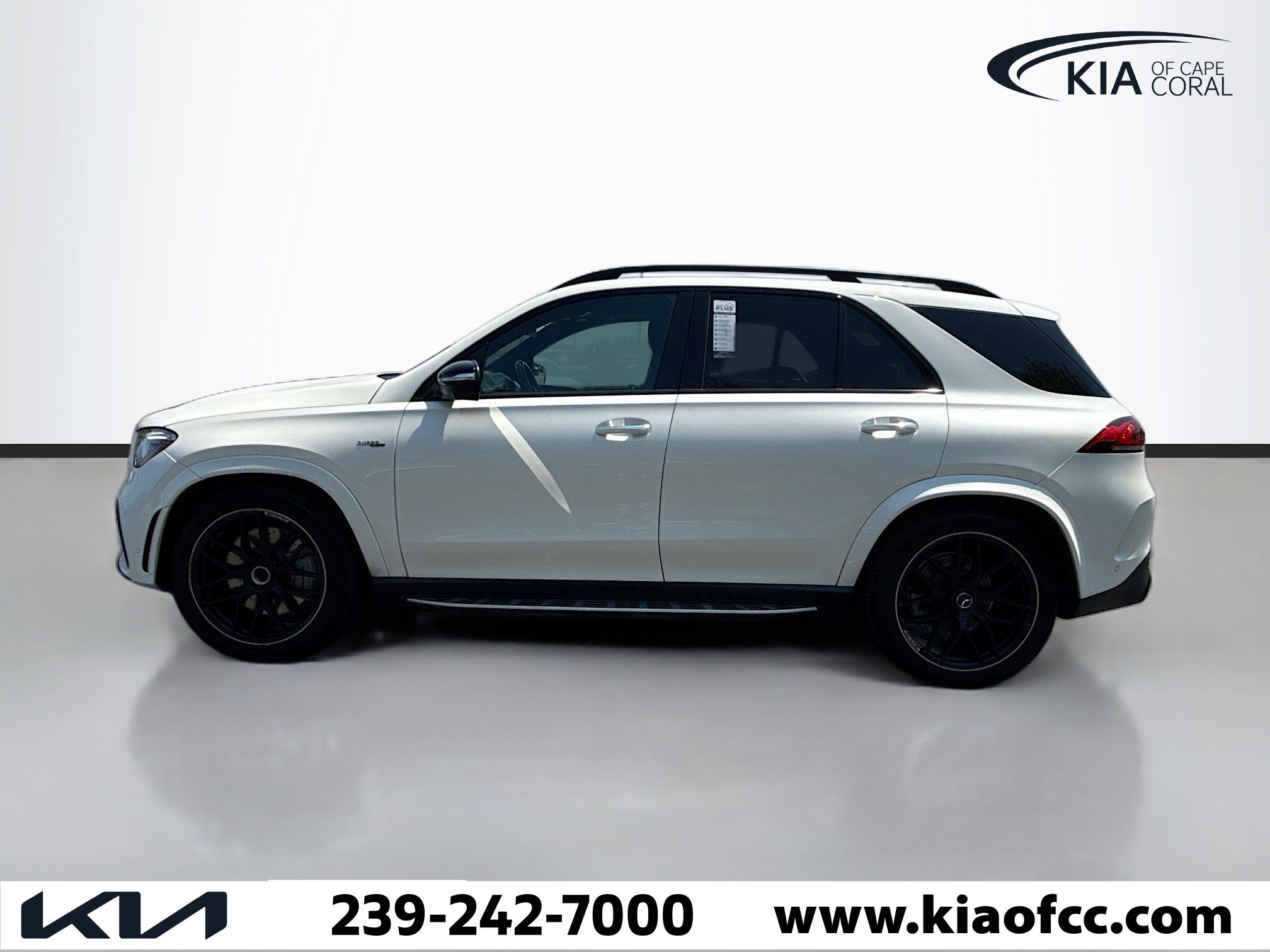 Used 2022 Mercedes-Benz GLE 53 AMG 4MATIC image 3