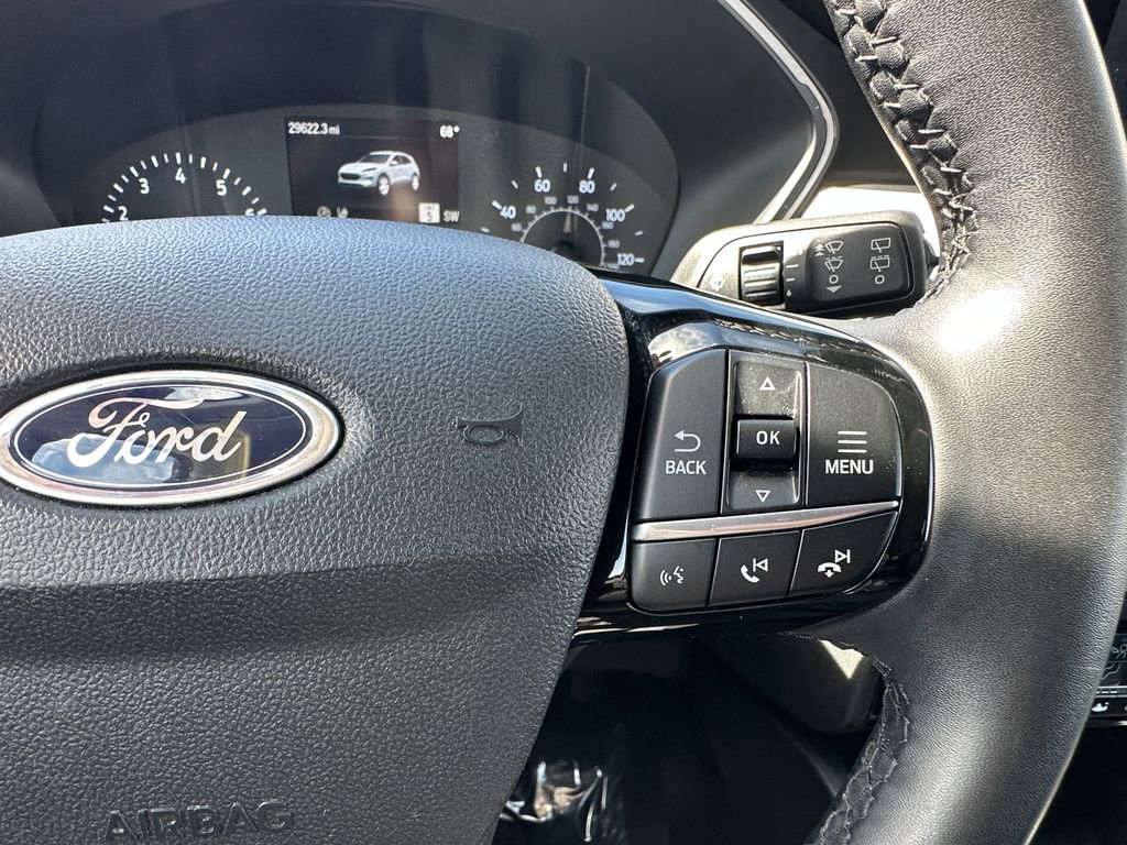 Used 2022 Ford Escape SEL image 28