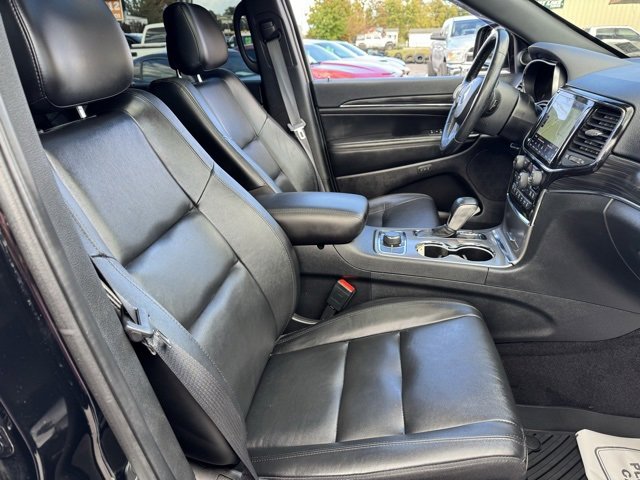 Used 2022 Jeep Grand Cherokee Limited w/ Tech Group image 16