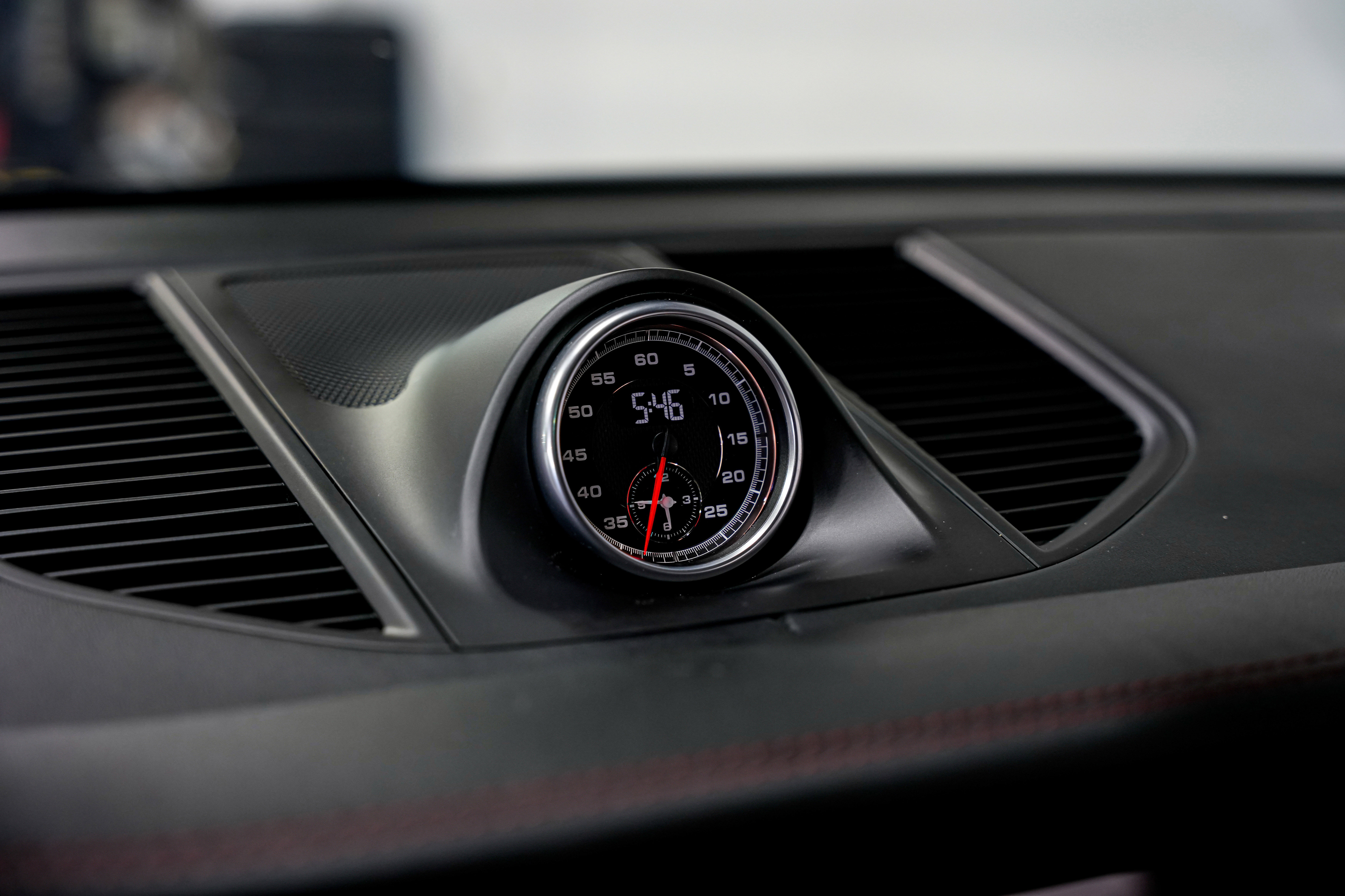 Used 2021 Porsche Macan GTS image 12