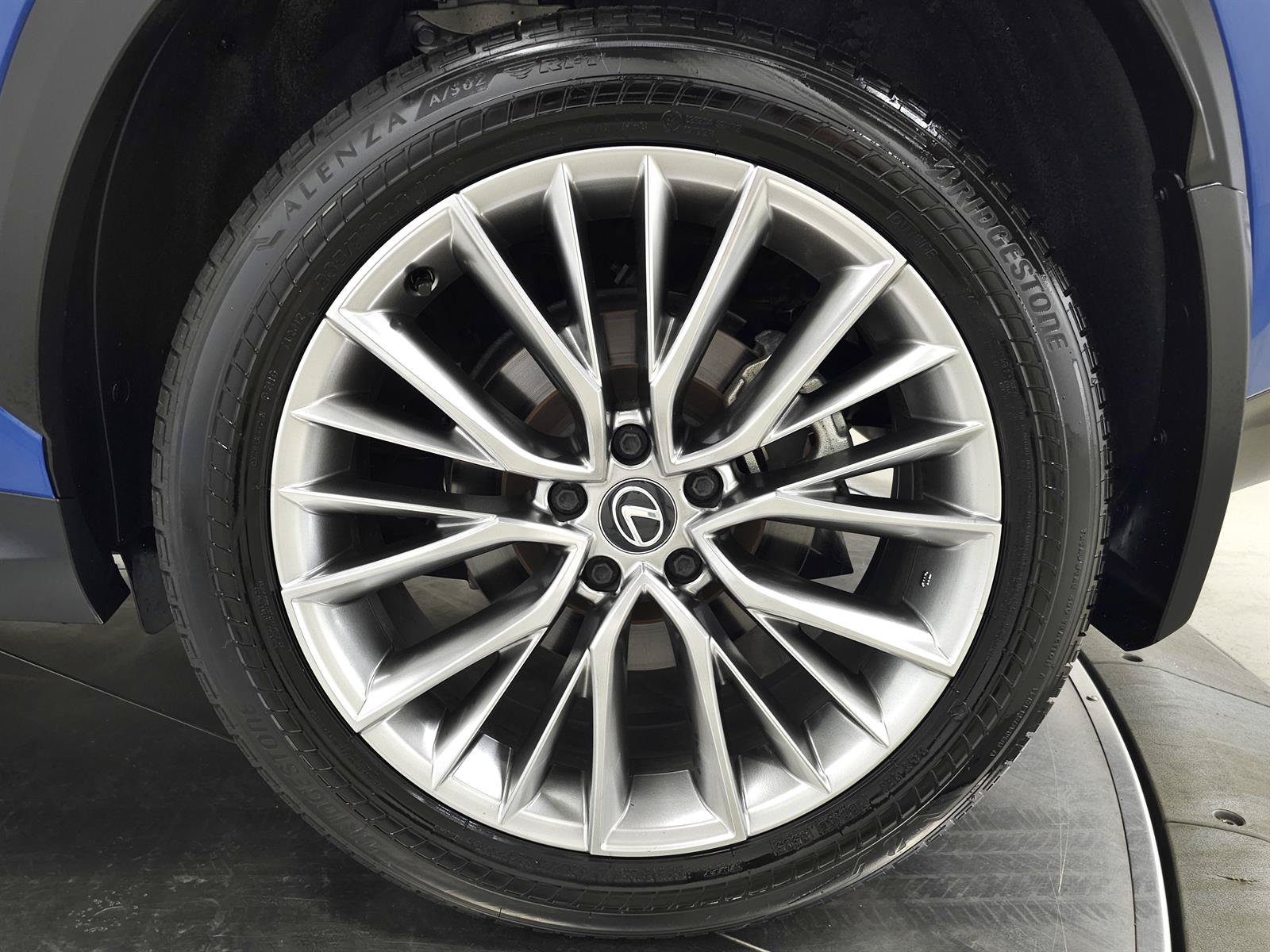 Certified 2025 Lexus NX 350 AWD w/ Accessory Package (2T) image 13
