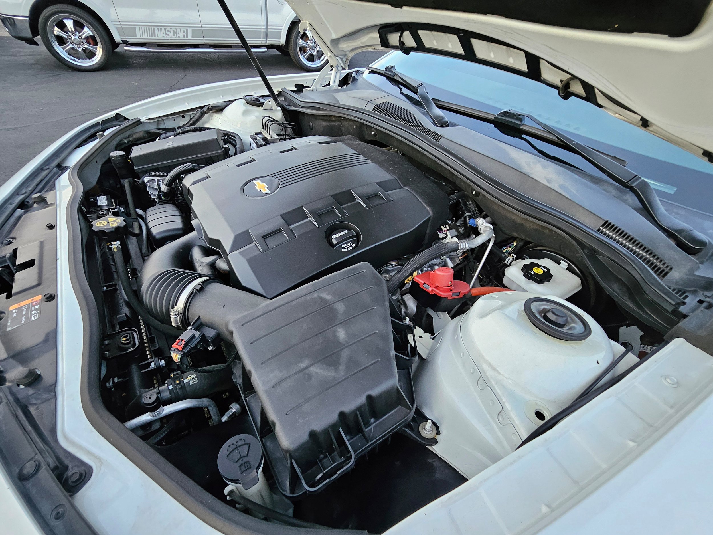 Used 2015 Chevrolet Camaro LS RWD image 25