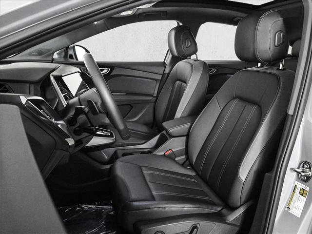 Certified 2025 Audi Q4 e-tron Premium Plus w/ Premium Plus image 17