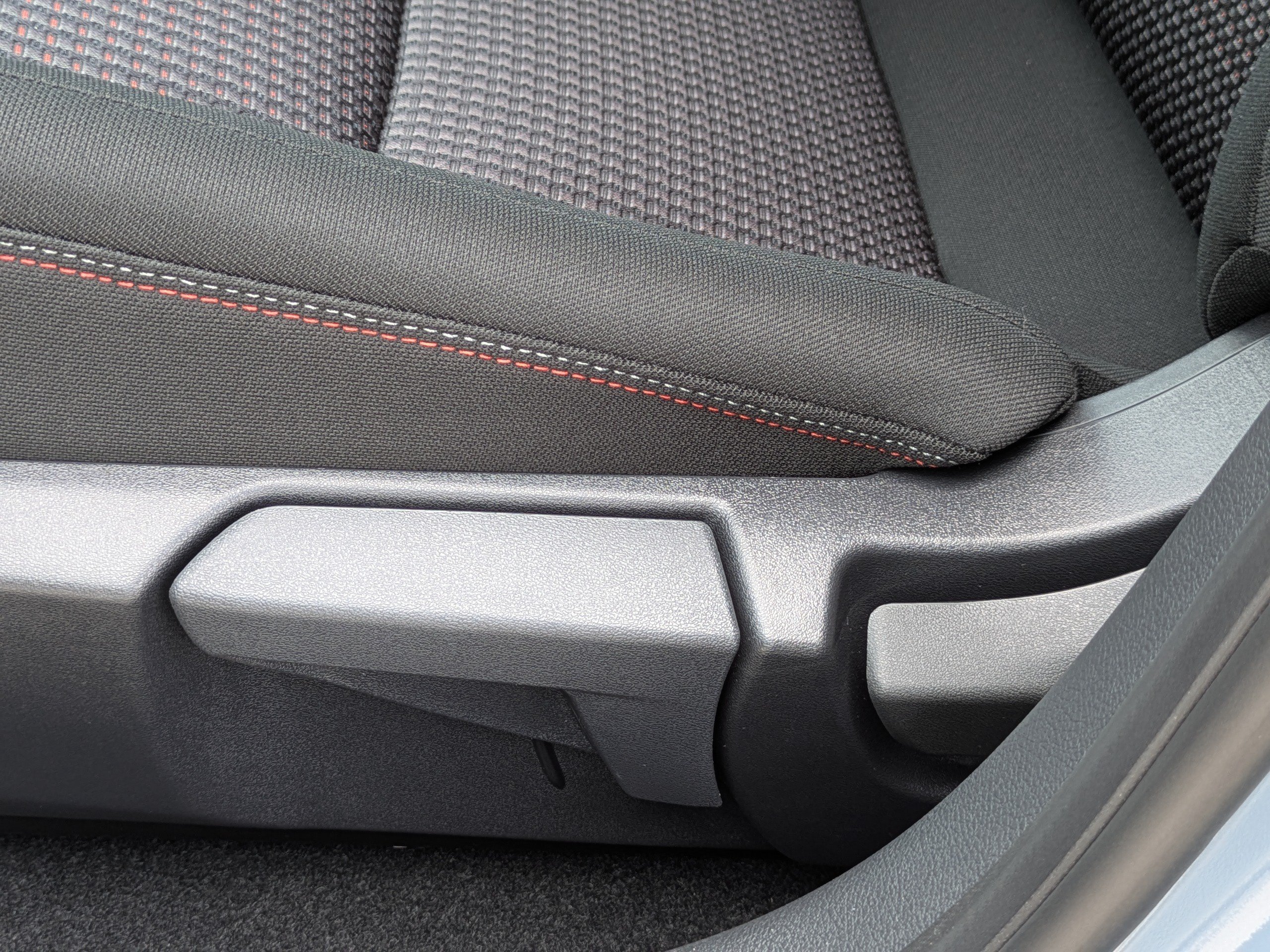New 2026 Nissan Sentra SR w/ Floor Mat Package FWD image 20