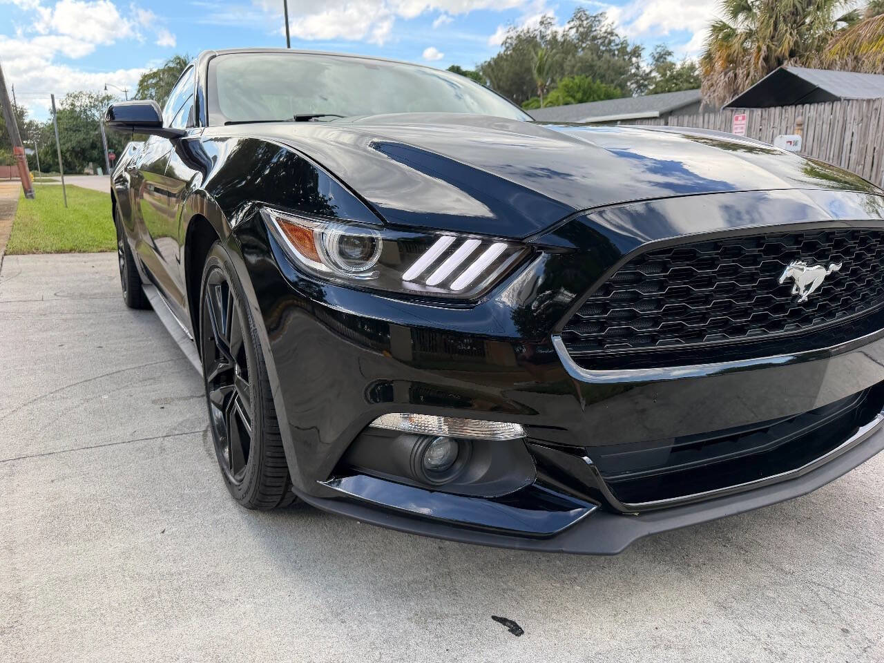 Used 2015 Ford Mustang Premium w/ Ecoboost Performance Package image 26