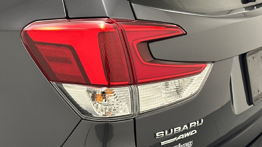 Used 2024 Subaru Forester Premium AWD/4WD image 22