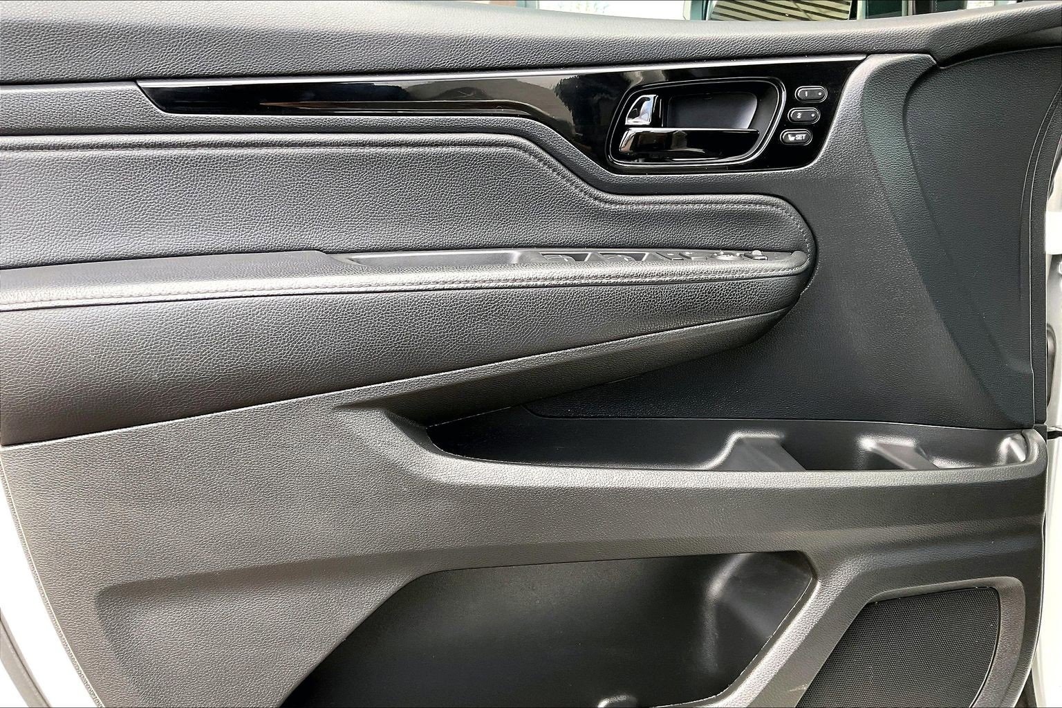 Used 2023 Honda Odyssey Touring image 15