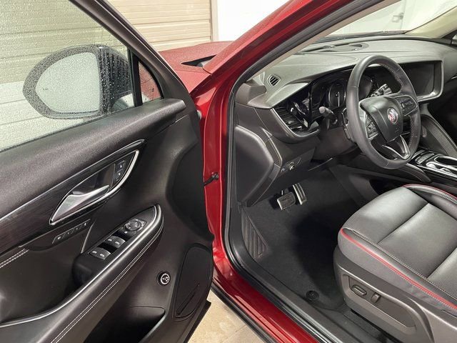 Used 2023 Buick Envision Essence w/ Sport Touring Package AWD/4WD image 10