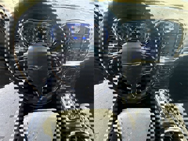 Used 2021 Chrysler 300 Touring w/ Sport Appearance Package image 14