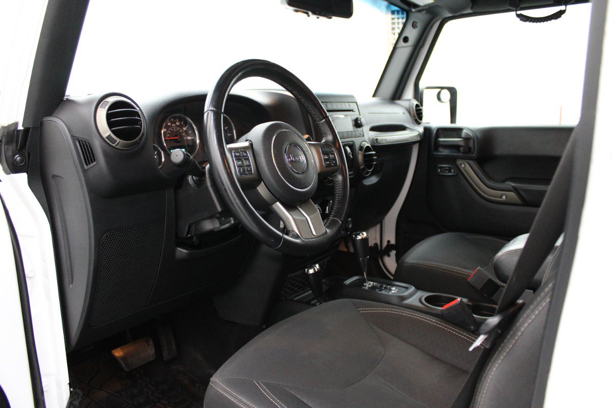 Used 2018 Jeep Wrangler Unlimited Sport AWD/4WD image 7