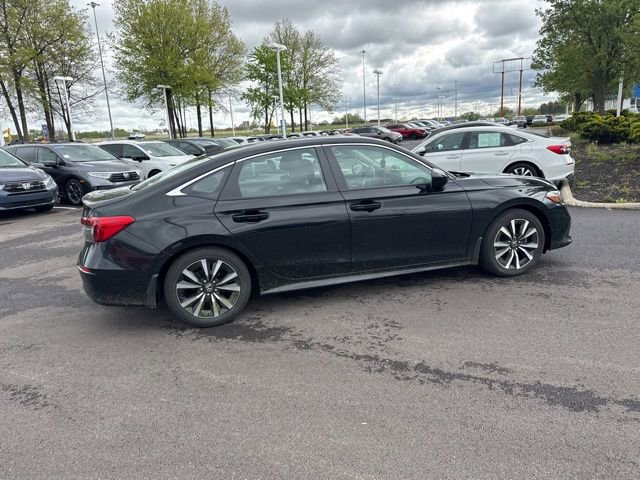 Used 2023 Honda Civic EX image 10