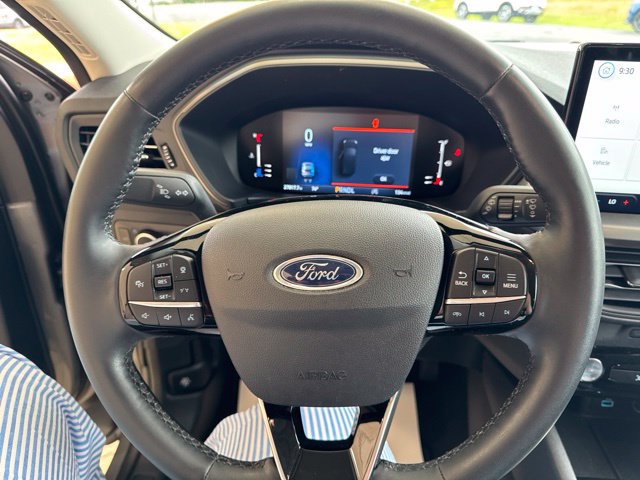 Used 2023 Ford Escape Active w/ Tech Pack #1 AWD/4WD image 17