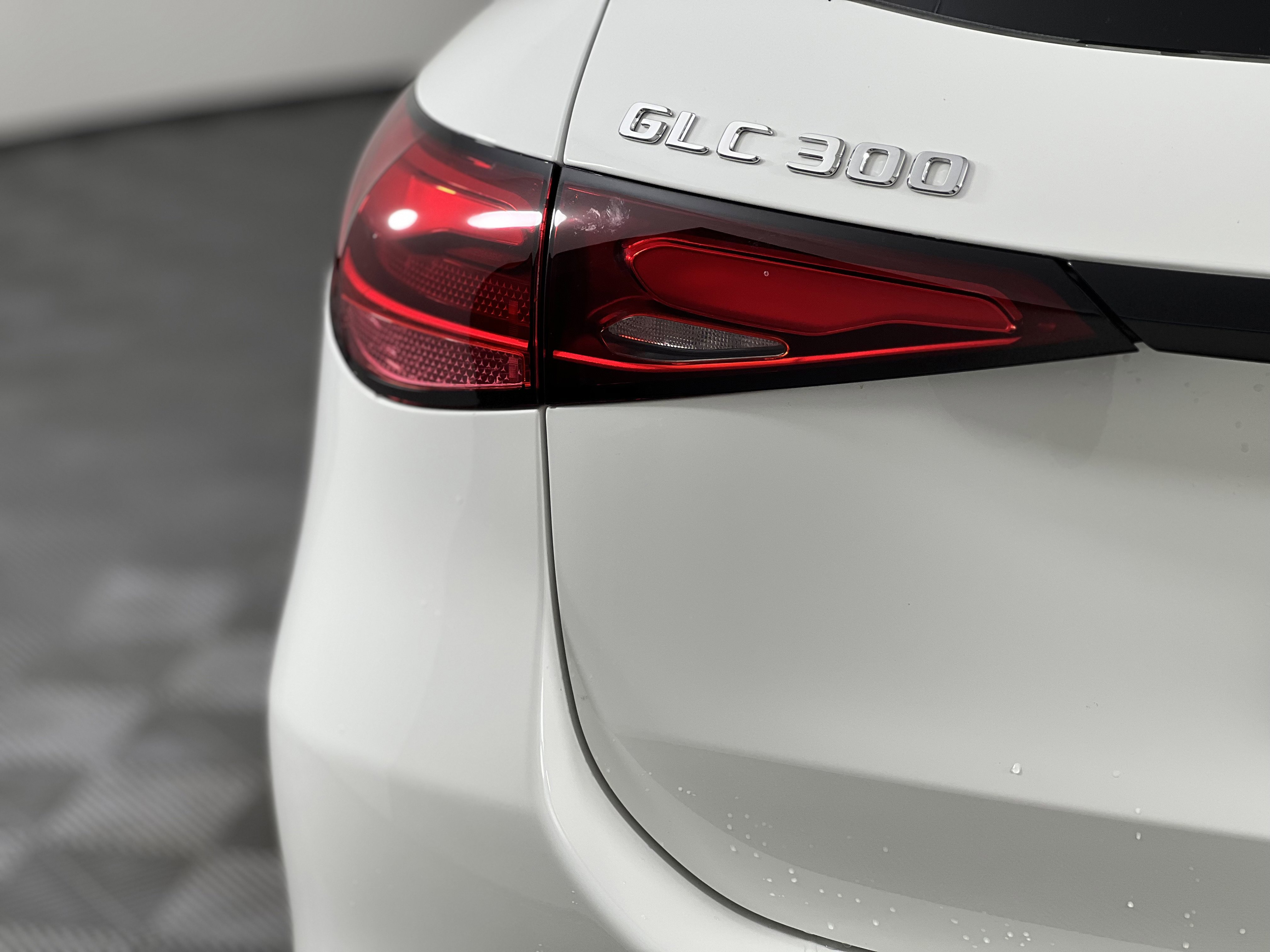 New 2026 Mercedes-Benz GLC 300 4MATIC image 12