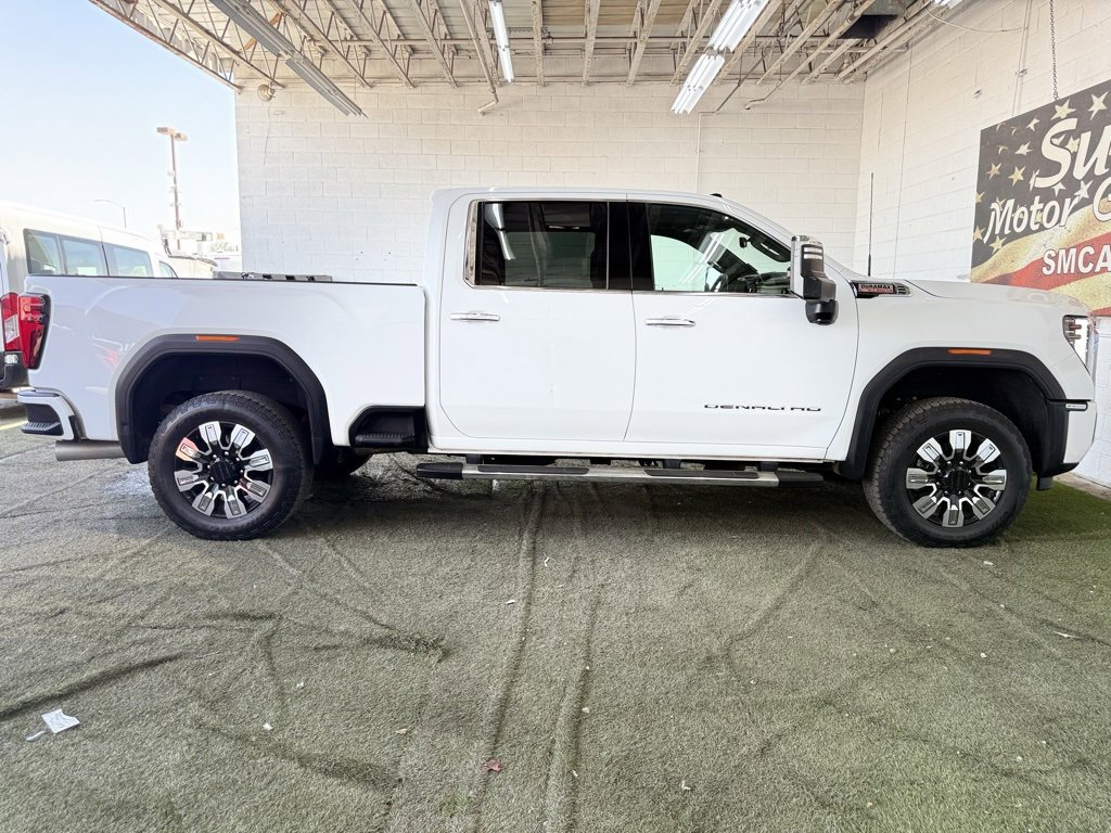 Used 2024 GMC Sierra 2500 Denali w/ Denali Reserve Package image 10