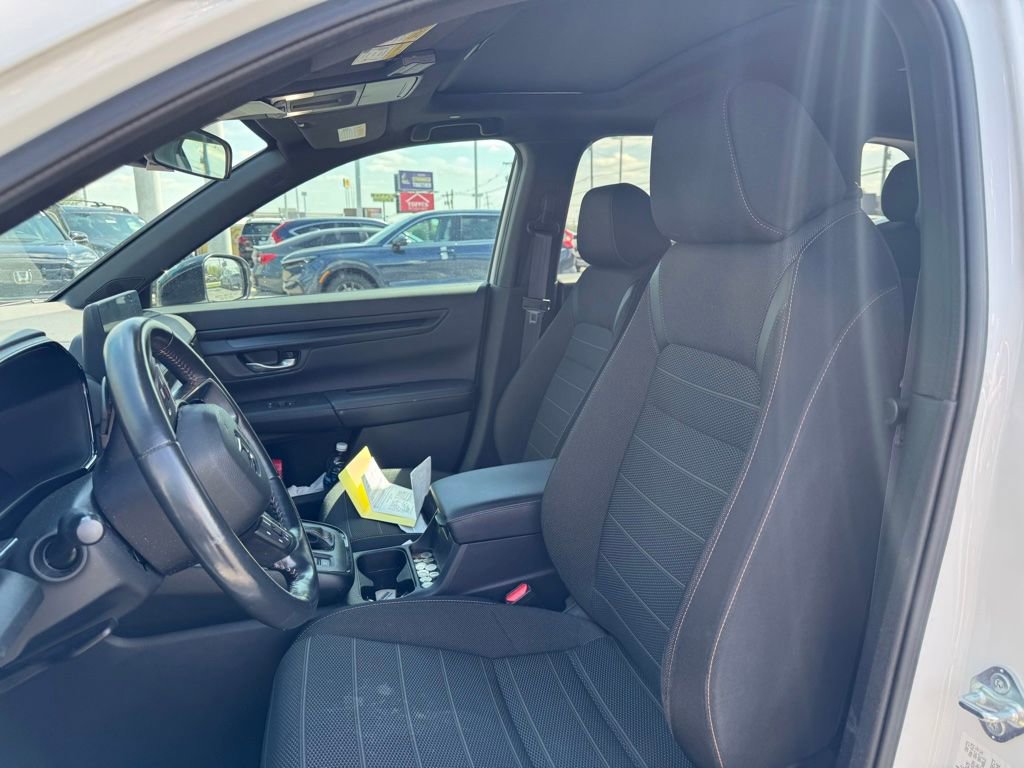 Used 2024 Honda CR-V Sport image 7
