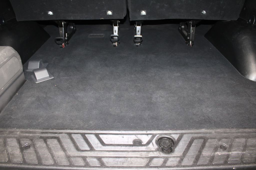 Used 2023 Ford Transit 350 XLT image 17