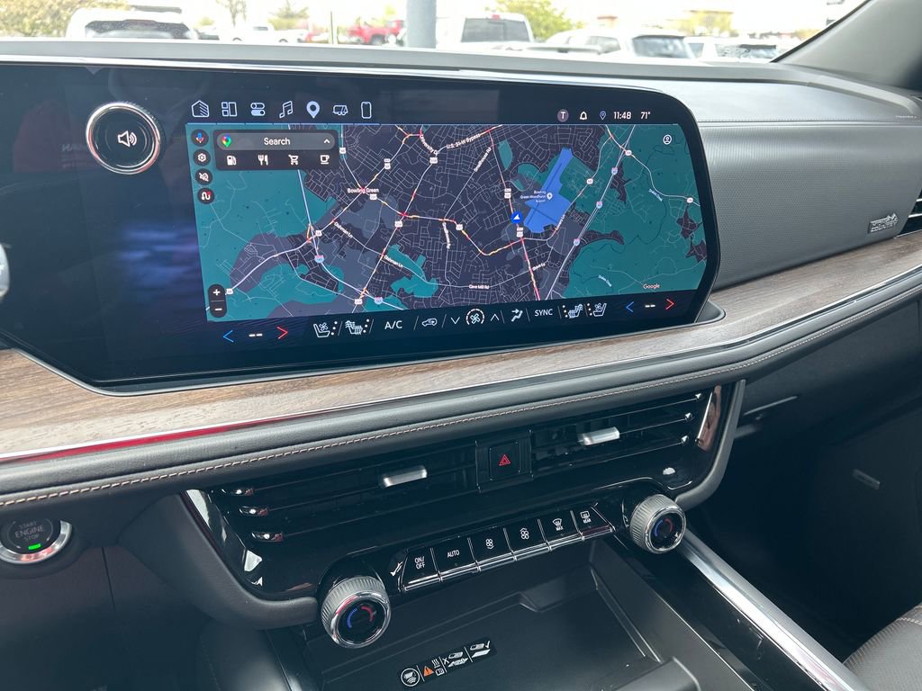 Certified 2025 Chevrolet Tahoe High Country w/ Sun And Tow Package image 24