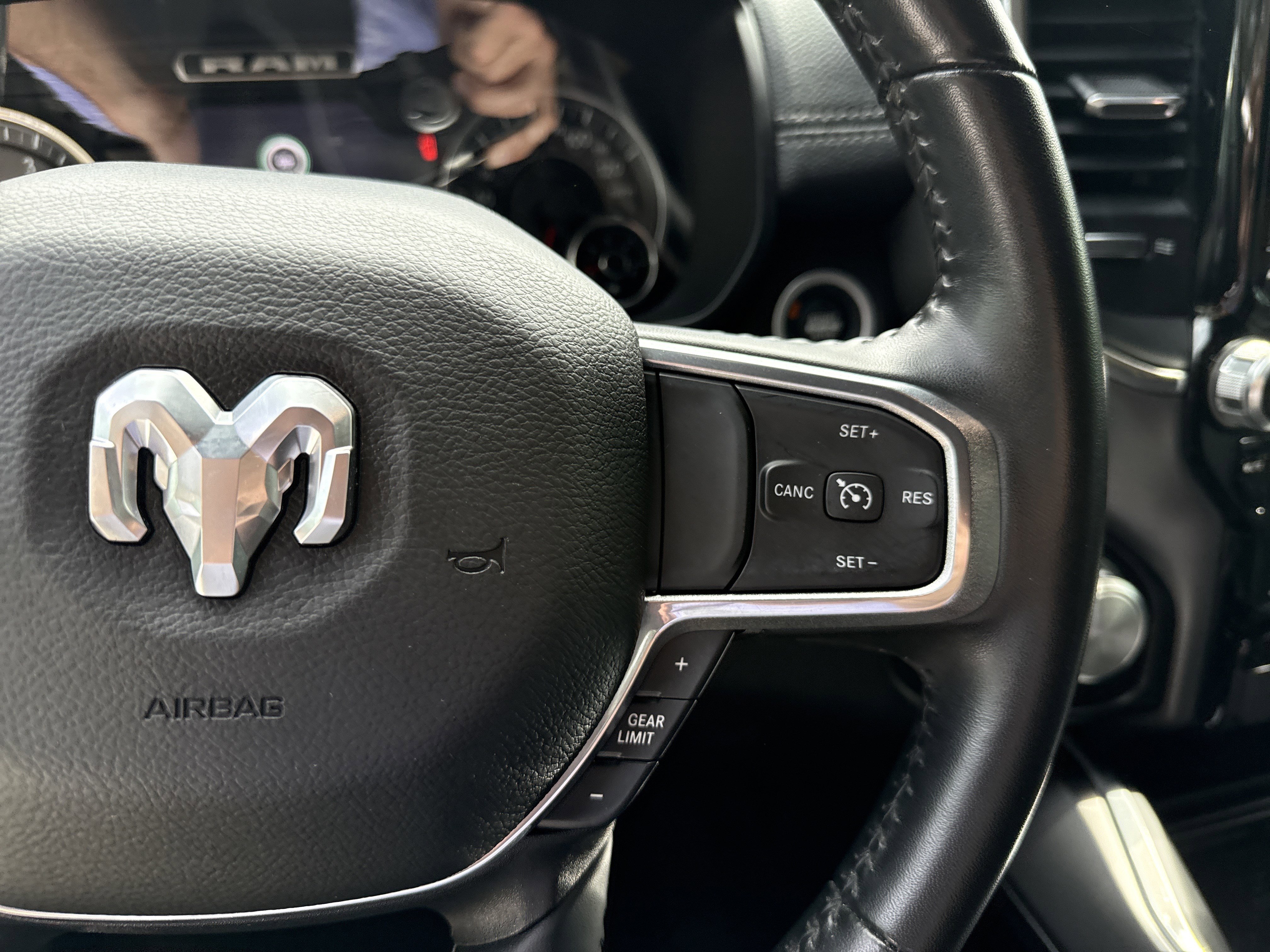 Used 2023 RAM 1500 Laramie image 24