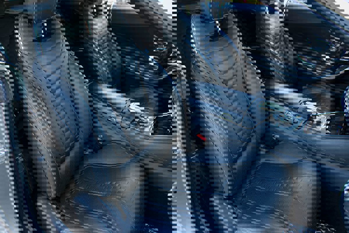 Used 2015 Mercedes-Benz S 550 4MATIC Coupe image 21