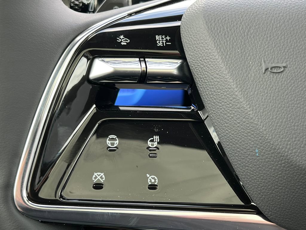 New 2026 Cadillac Optiq Sport 1 w/ LPO, Floor Liner Package AWD/4WD image 20