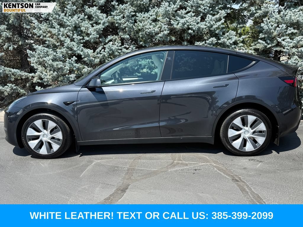 Used 2024 Tesla Model Y Long Range AWD/4WD image 4