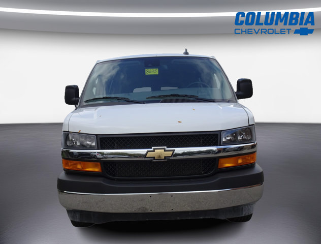 Used 2025 Chevrolet Express 3500 LT w/ LT Preferred Equipment Group RWD image 8