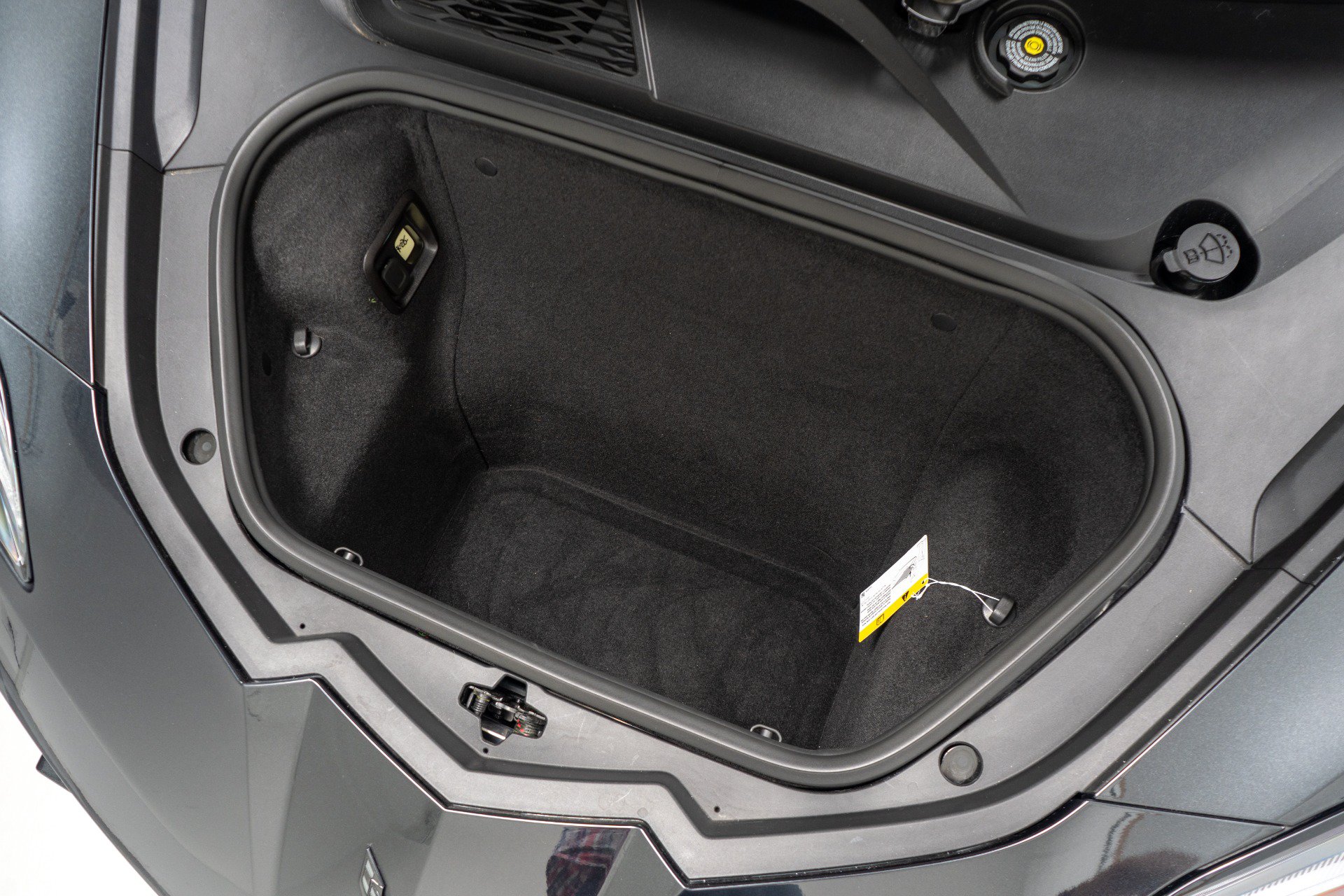 Used 2023 Chevrolet Corvette Stingray Premium Conv w/ Z51 Performance Package RWD image 19