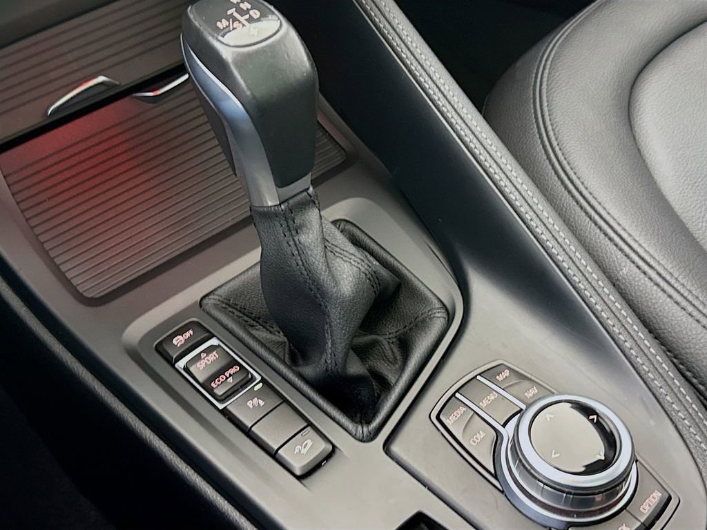 Used 2018 BMW X1 xDrive28i image 17