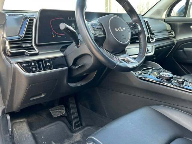Used 2023 Kia Sportage EX image 14