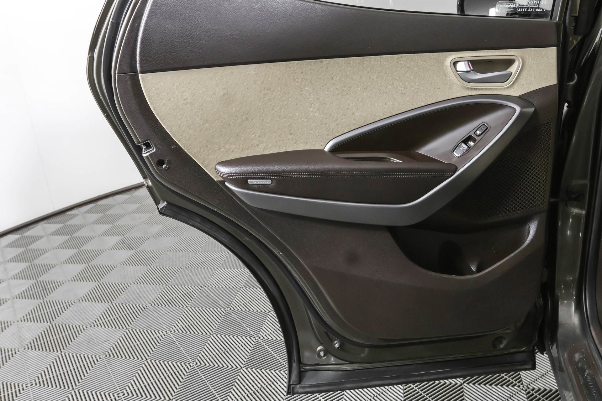 Used 2013 Hyundai Santa Fe Sport 2.0T image 40