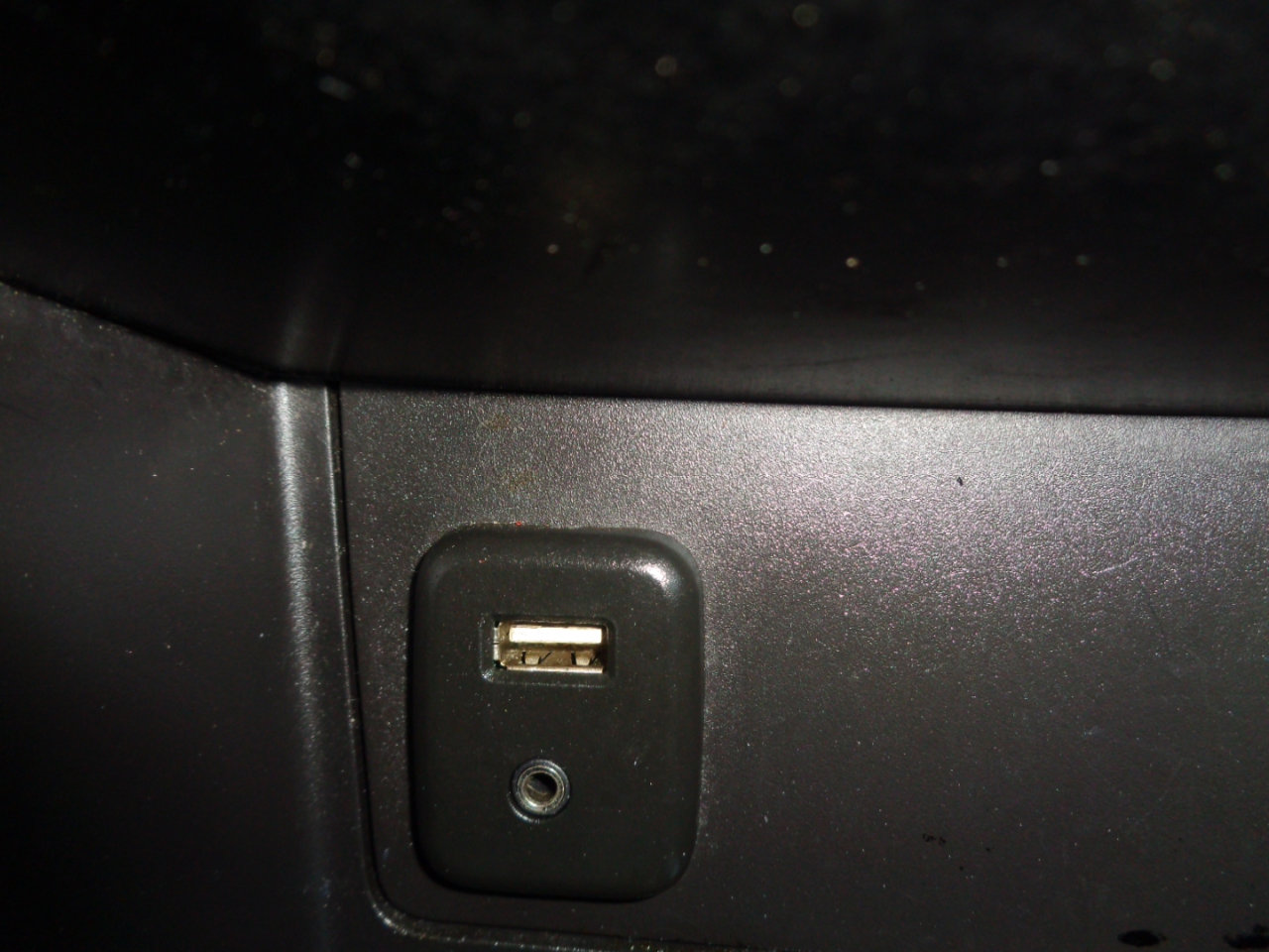 Used 2015 Chevrolet Colorado W/T RWD image 17