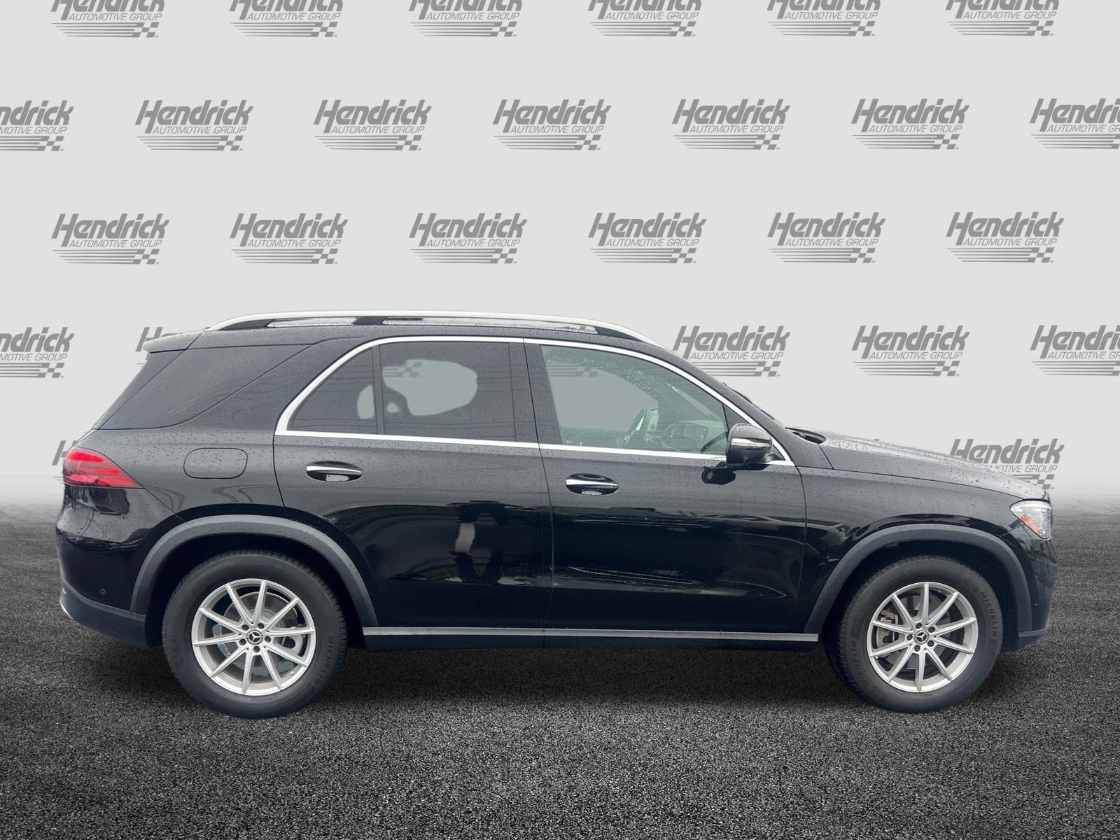 Certified 2024 Mercedes-Benz GLE 350 4MATIC w/ Driver Assistance Package image 11