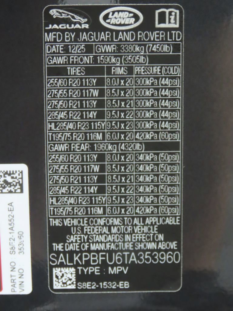 New 2026 Land Rover Range Rover Long Wheelbase SE image 34