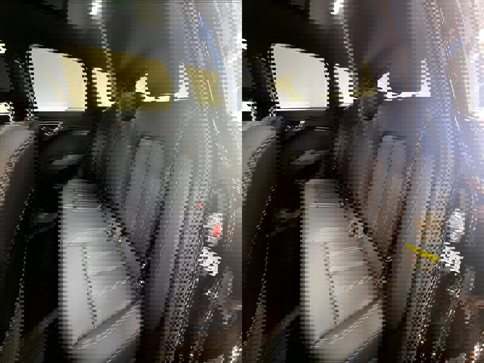 Used 2023 Audi Q4 e-tron Premium Plus w/ Premium Plus image 25