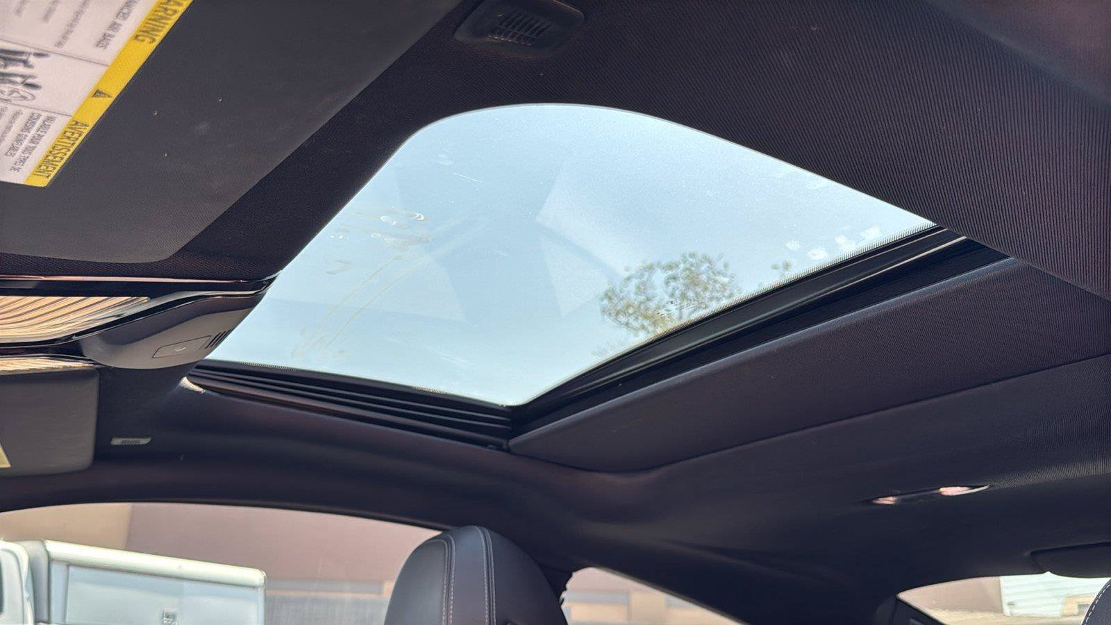 Used 2023 BMW 430i Coupe w/ Parking Assistance Package RWD image 21