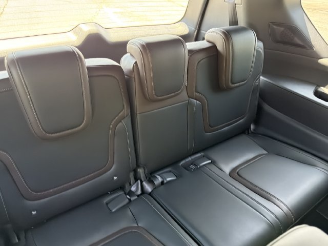 New 2026 Nissan Armada SL w/ Captain's Chari Seat Package AWD/4WD image 18