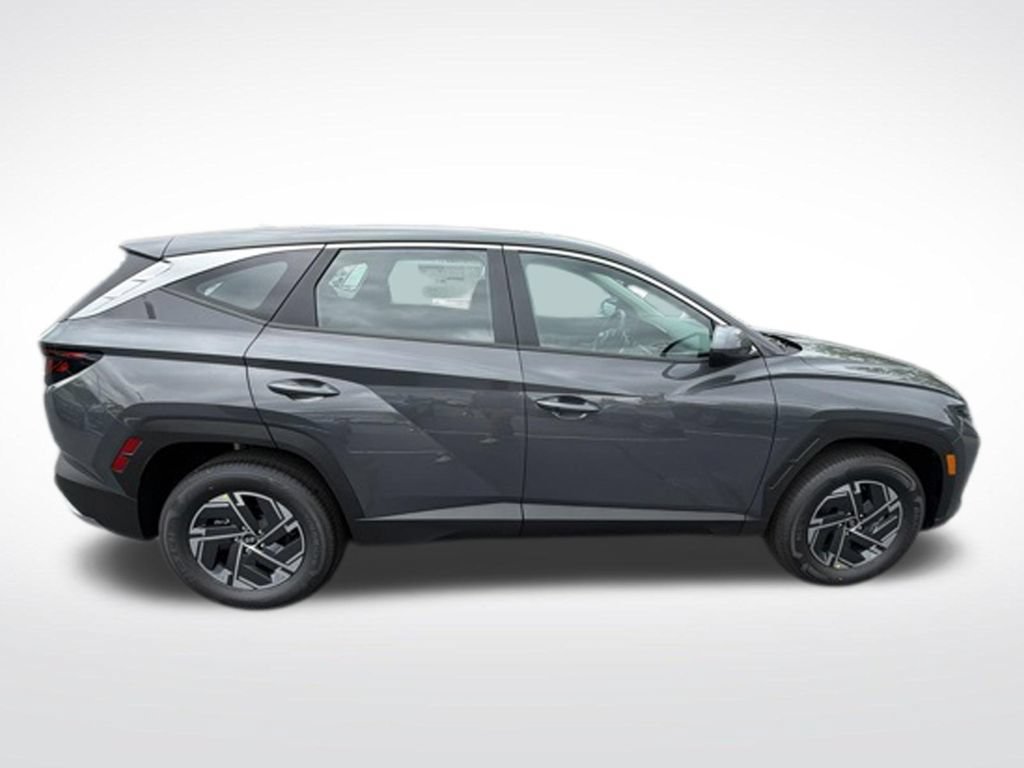 New 2026 Hyundai Tucson Blue SE AWD/4WD video 2