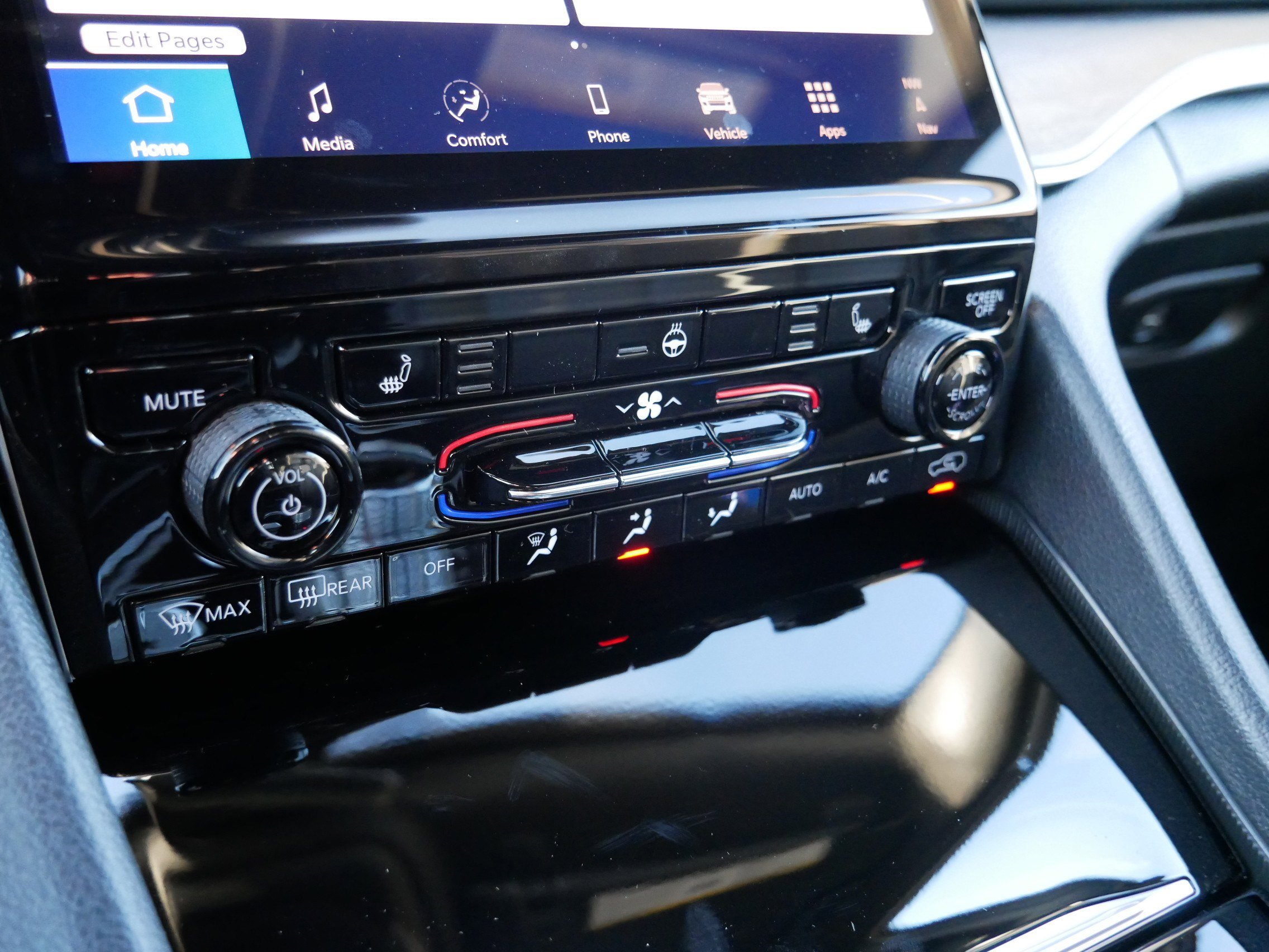 New 2025 Jeep Grand Cherokee L Limited image 15