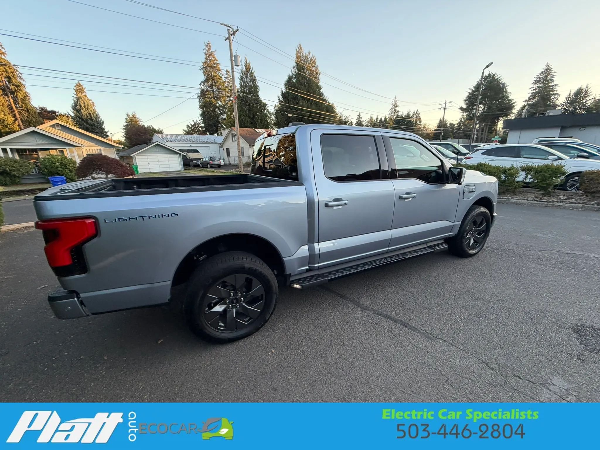Used 2022 Ford F150 Lightning Lariat AWD/4WD image 11