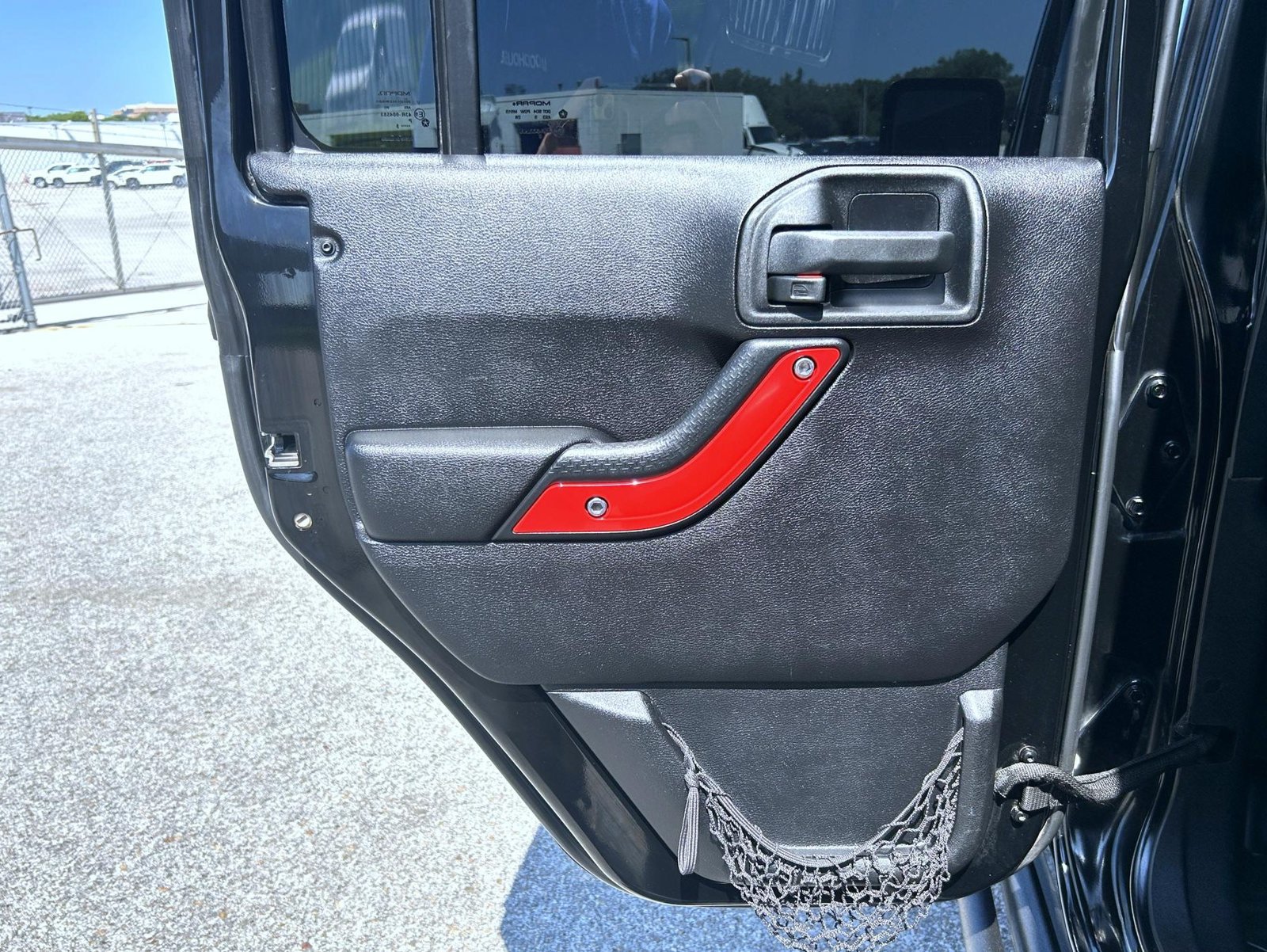 Used 2015 Jeep Wrangler Unlimited Rubicon AWD/4WD image 20
