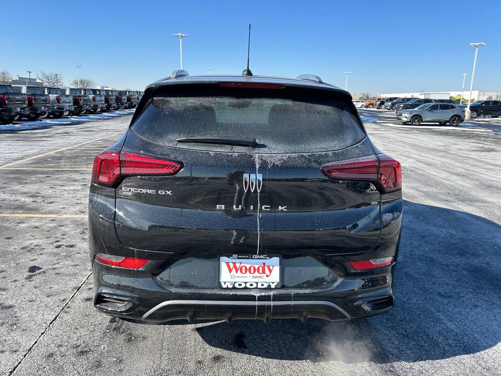 New 2026 Buick Encore GX Sport Touring image 9