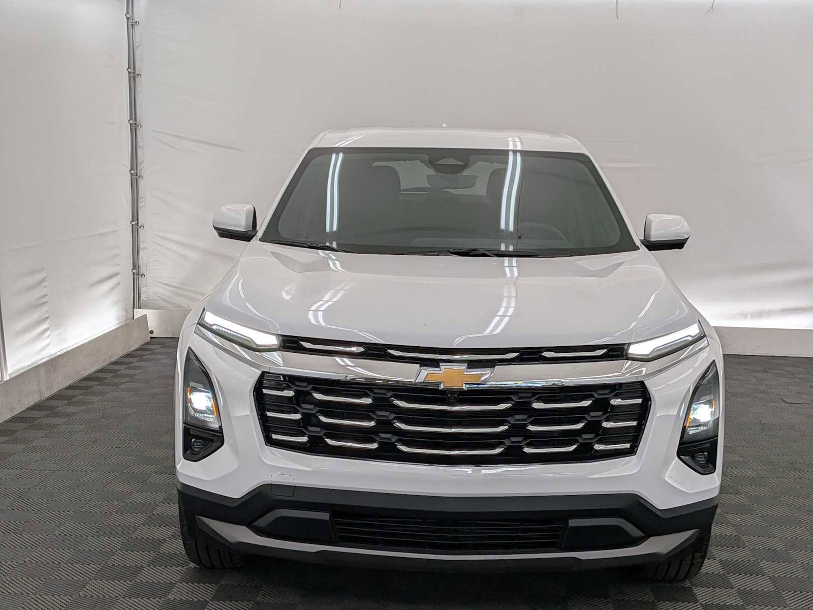New 2026 Chevrolet Equinox LT w/ Convenience Package II image 9