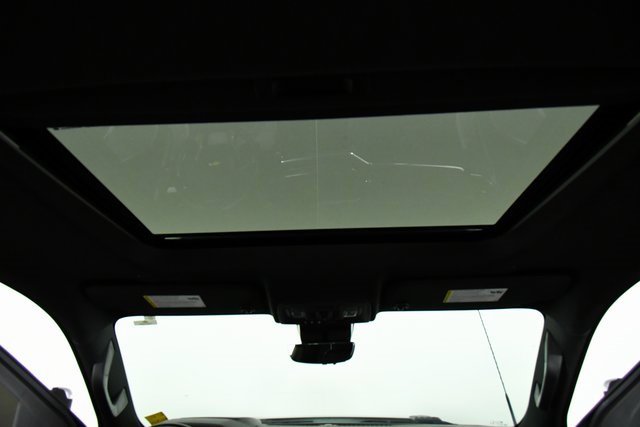 Used 2024 Chevrolet Silverado 3500 High Country w/ Technology Package image 26