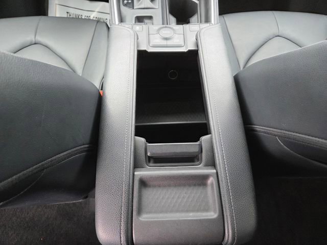 Used 2025 Toyota Grand Highlander AWD image 26