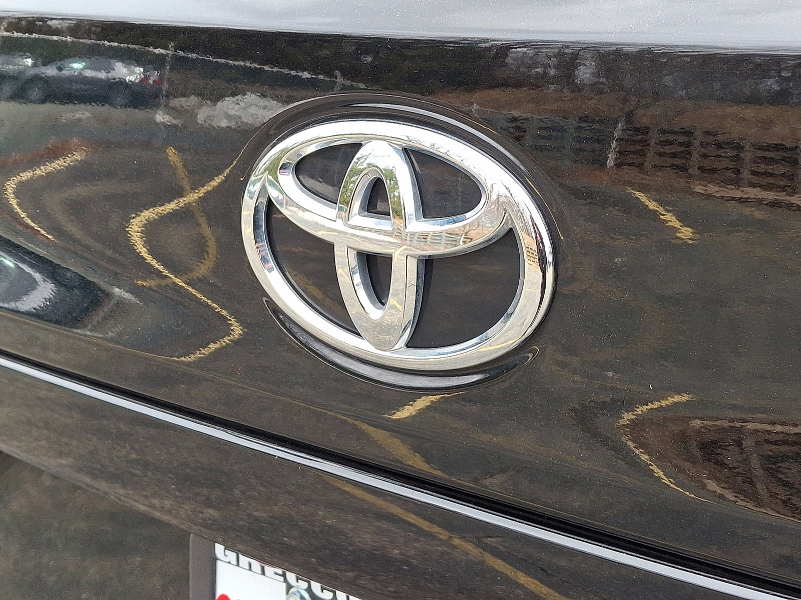 Used 2024 Toyota Corolla Cross L image 30