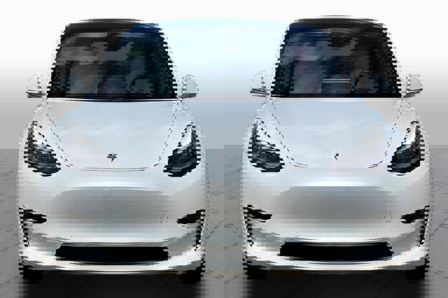 Used 2019 Tesla Model 3 Standard Range Plus image 3