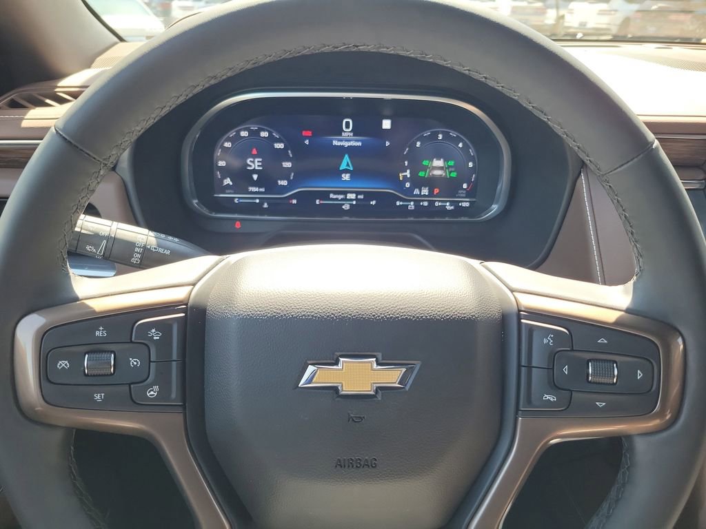 Used 2023 Chevrolet Tahoe High Country AWD/4WD image 24